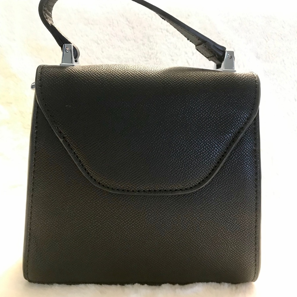 Handbag - Picture 4 of 7